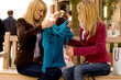 Foto: Two young girls shopping in the sunny weather Two young girls shopping in the sunny weather
