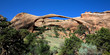 Der Landscape Arch im Arches National Park in Utah Der Landscape Arch im Arches National Park in Utah