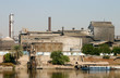 Photo: complexe industriel au bord du Nil complexe industriel au bord du Nil