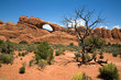 Der Skyline Arch im Arches National Park in Utah Der Skyline Arch im Arches National Park in Utah