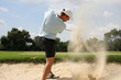 Golf - Golfspieler im Sandbunker