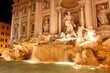 Fontaine de Trevi la nuit Fontaine de Trevi la nuit