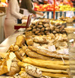 Foto: Boulanger sur le marché Boulanger sur le marché