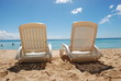 chaise longue avec les baigneurs au soleil chaise longue avec les baigneurs au soleil