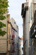 Rue étroite, marseille, France. Rue étroite, marseille, France.