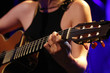 femme à la guitare