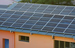 Toit recouvert de panneaux solaires