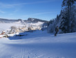 Snowboarder dans le jura.