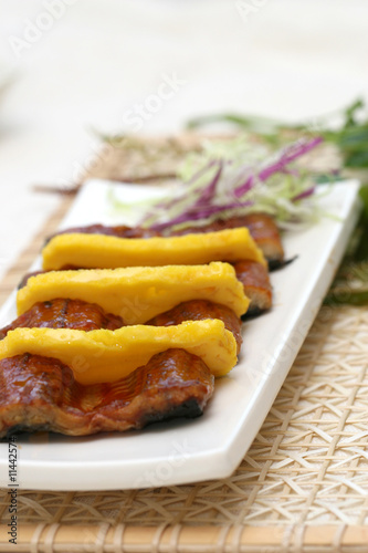 Photo: prepared and delicious japanese food-sushi prepared and delicious japanese food-sushi