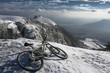 Foto: Bike in snowy mountains Bike in snowy mountains
