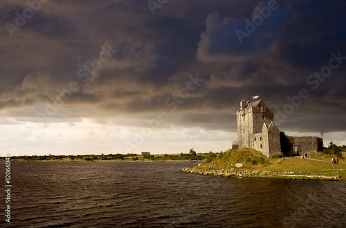Dunguaire Castle