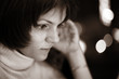 Foto: Beautiful young woman reading Beautiful young woman reading