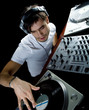 DJ plays set i DJ plays set i