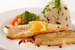 Foto: Rotbarschfilet gebraten mit Reis Rotbarschfilet gebraten mit Reis