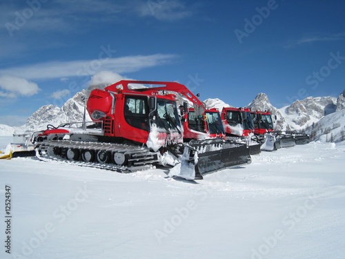 snowcats
