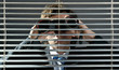 Foto: Watching through binoculars Watching through binoculars