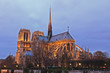 Notre Dame de Paris la nuit