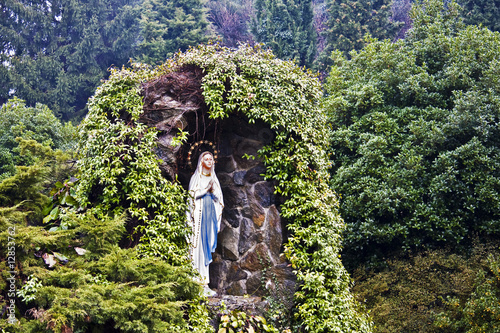 Madonna in nicchia