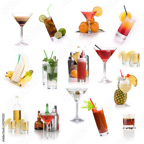 Photo: Cocktailkarte - viele verschiedene klassische Cocktails Cocktailkarte - viele verschiedene klassische Cocktails