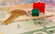 Key / Houses on Canadian Dollar