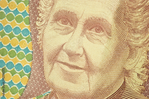 Photo: Mille lire Montessori Mille lire Montessori