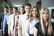 team von businessleuten stehen in einer reihe