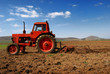 Tractor cultivating 3