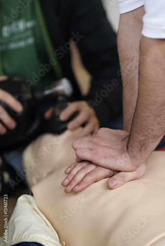 Photo: Herzdruckmassage Herzdruckmassage