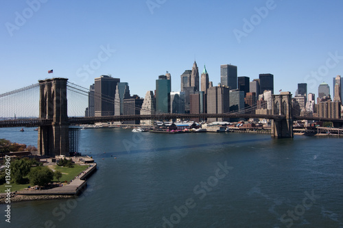 Photo: Brooklyn Bridge and lower Manhattan, New York Brooklyn Bridge and lower Manhattan, New York
