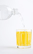 Foto: Fill glass of mineral water Fill glass of mineral water