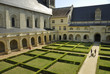 Cloître de l'abbaye royale de Fontevraud Cloître de l'abbaye royale de Fontevraud