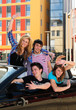Jugendliche im Cabrio