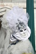 femme en blanc