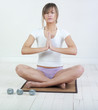 femme zen posture yoga femme zen posture yoga