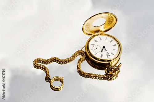 Photo: Gold watch Gold watch