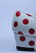Zapato de lunares