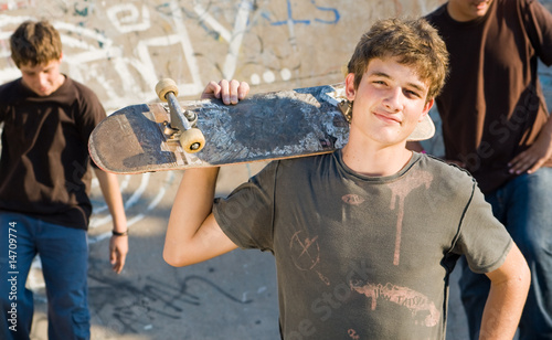 Foto: confident teen confident teen