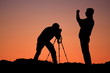 Silhouette di fotografi