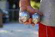 Playing jeu de boules