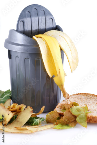 Photo: Seperate your garbage! Seperate your garbage!