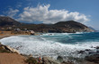 jeune femme et plage dans le cap corse