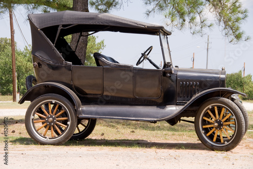 Photo: Antique Car Antique Car