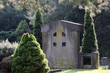 Familiengrab auf einem alten Friedhof