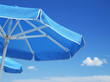 Sonnenschirm in Blau