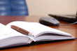 Photo en ligne au meilleur prix Business organizer on a table