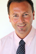 Homme d'affaires heureux et souriant #3