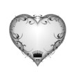 Herz und Krone mit floralem Ornament