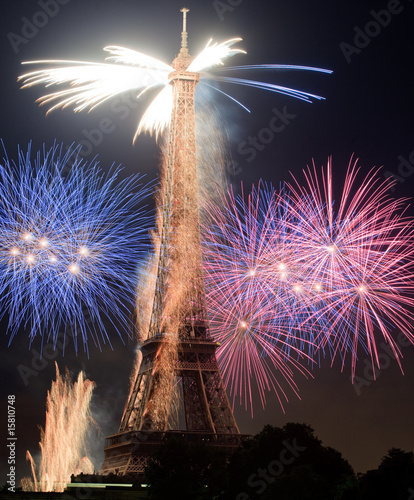 Feux d'artifice Tour Eiffel 9 Feux d'artifice Tour Eiffel 9