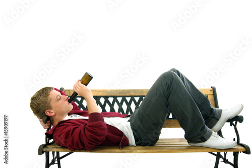 Photo: Jugend und Alkohol Jugend und Alkohol