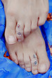 feet